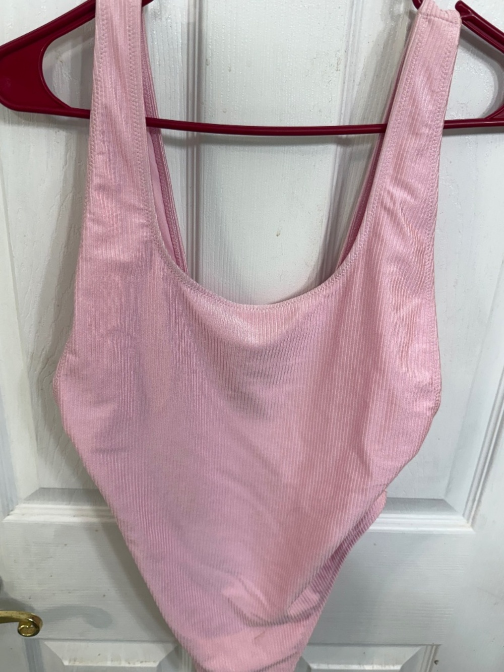 Aerie ribbed swim